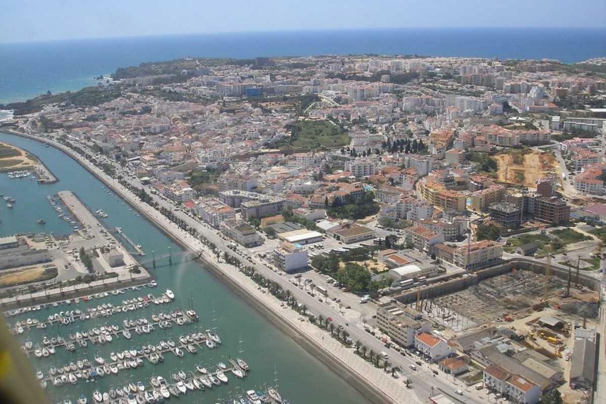 Condominio Do Mar Lagos Eksteriør billede
